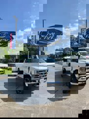 New 2025 Ford F350 4x4 Crew Cab DRW Super Duty image 1