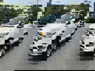 Used 2019 Ford Escape SE image 1