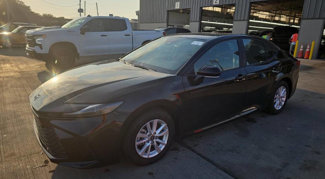 Used 2025 Toyota Camry LE image 1