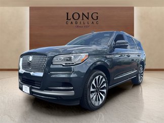 Used 2024 Lincoln Navigator Reserve image 1