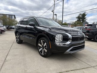 New 2025 Mitsubishi Outlander SEL image 1