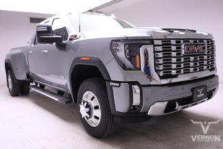New 2025 GMC Sierra 3500 Denali w/ Technology Package image 1