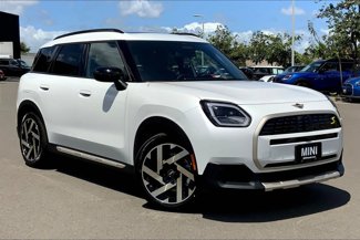 New 2025 MINI Cooper Countryman SE w/ Comfort Package Max image 1