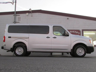 Used 2020 Nissan NV 3500 S image 1