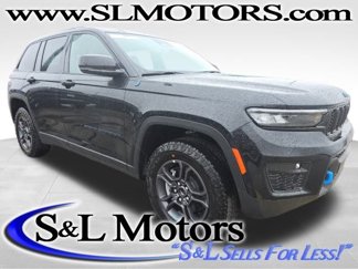 New 2025 Jeep Grand Cherokee Trailhawk w/ Advanced Protech Group II image 1