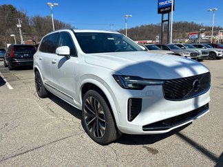 New 2025 Volvo XC90 B6 Plus w/ Protection Package Premier image 1