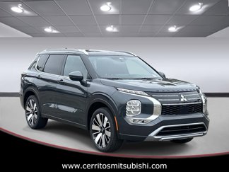 New 2025 Mitsubishi Outlander SEL image 1