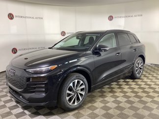 New 2025 Audi Q6 e-tron Prestige image 1