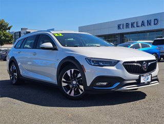 Used 2020 Buick Regal Essence image 1