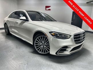 Used 2022 Mercedes-Benz S 500 4MATIC w/ AMG Line Package image 1