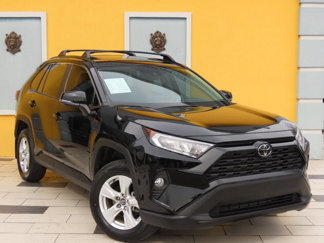 Used 2021 Toyota RAV4 XLE image 1