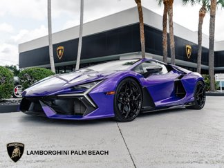Used 2024 Lamborghini Revuelto image 1