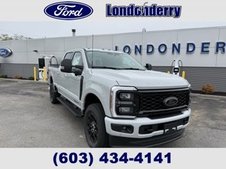 New 2025 Ford F350 Lariat image 1