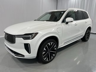 New 2025 Volvo XC90 T8 Plus w/ Protection Package Premier image 1