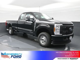 New 2025 Ford F250 XL w/ FX4 Off-Road Package image 1
