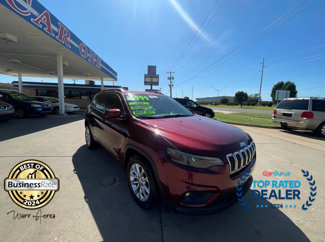 Used 2019 Jeep Cherokee Latitude w/ Popular Appearance Group image 1