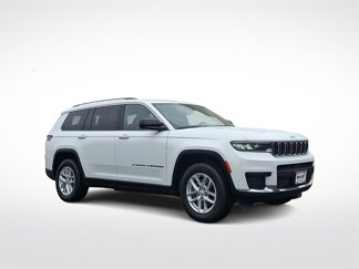 Used 2023 Jeep Grand Cherokee L Laredo image 1