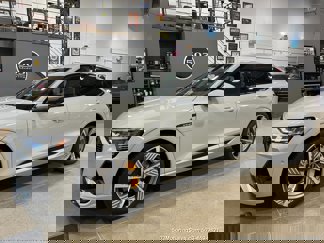 Used 2022 Audi e-tron Prestige w/ Prestige Package image 1