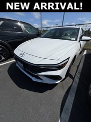 Certified 2024 Hyundai Elantra SEL image 1