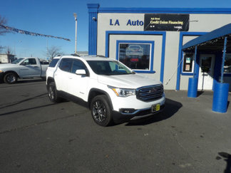 Used 2018 GMC Acadia SLT image 1