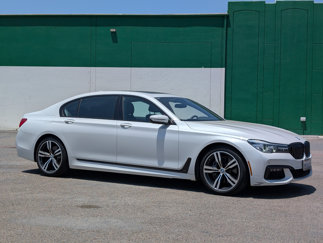 Used 2018 BMW 740i image 1