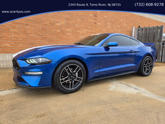 Used 2018 Ford Mustang Coupe w/ Equipment Group 101A image 1