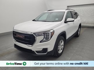 Used 2023 GMC Terrain SLE w/ Driver Convenience Package image 1