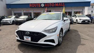 Used 2023 Hyundai Sonata SEL image 1
