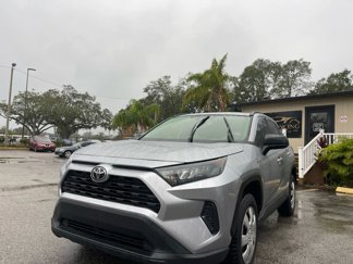 Used 2020 Toyota RAV4 LE image 1