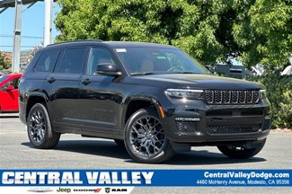New 2025 Jeep Grand Cherokee L Summit image 1