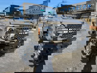 New 2025 Ford Bronco Badlands image 1