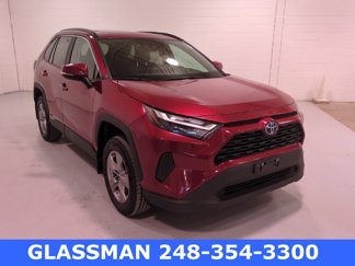 Used 2023 Toyota RAV4 XLE image 1