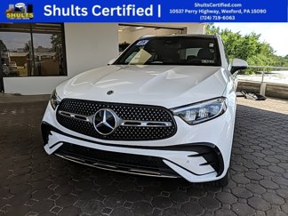 Used 2025 Mercedes-Benz GLC 300 4MATIC image 1