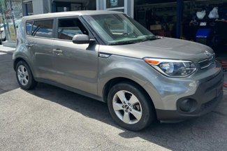 Used 2019 Kia Soul w/ Convenience Package image 1