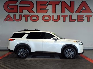 Used 2022 Nissan Pathfinder SV w/ SV Black Package image 1