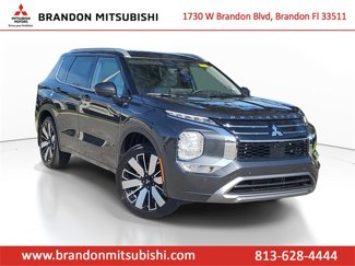 New 2025 Mitsubishi Outlander SEL image 1