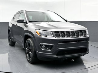 Used 2020 Jeep Compass Latitude image 1