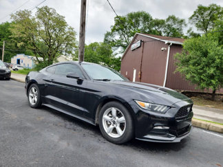 Used 2016 Ford Mustang Coupe image 1