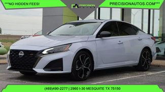 Used 2024 Nissan Altima 2.5 SR w/ SR Premium Package image 1