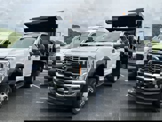 New 2025 Ford F450 XL image 1