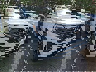 New 2025 Volkswagen Atlas SEL Premium R-Line image 1