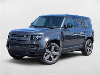 Used 2022 Land Rover Defender 110 V8 image 1