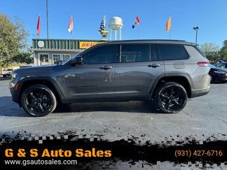 Used 2023 Jeep Grand Cherokee L Laredo image 1