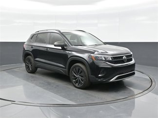 Certified 2022 Volkswagen Taos S image 1
