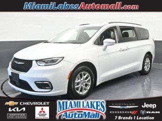 Used 2022 Chrysler Pacifica Touring-L image 1