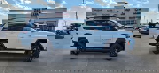 New 2025 Jeep Grand Cherokee L Limited image 1