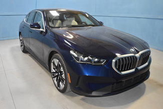 New 2026 BMW 530i xDrive w/ Executive Package video 1