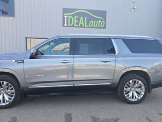 Used 2021 GMC Yukon XL SLT w/ SLT Luxury Plus Package image 1