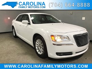 Used 2012 Chrysler 300 image 1