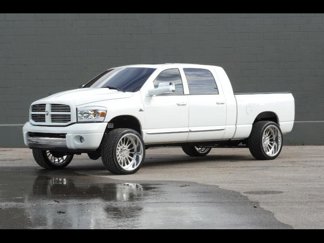 Used 2009 Dodge Ram 2500 Truck Laramie image 1